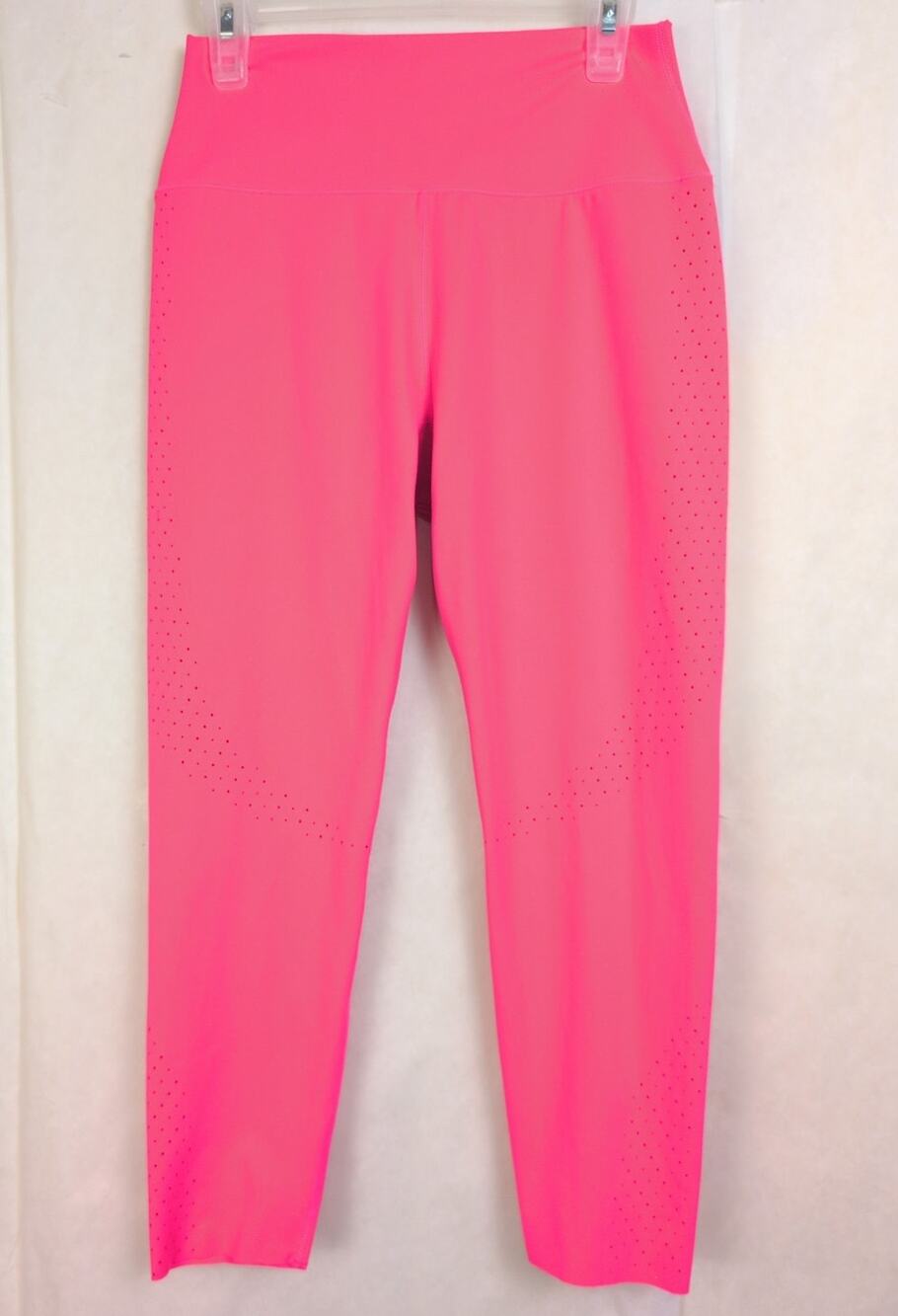 Buff Bunny pink perforated cropped legging Size Medium Gym Workout Running